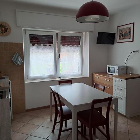 Casa Vanna Мецано Екстериор снимка