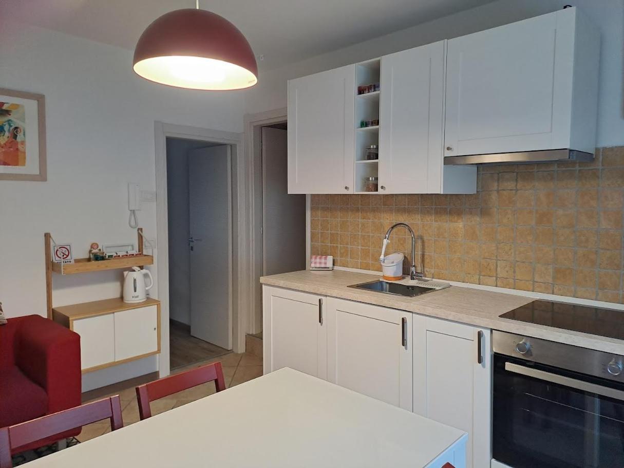 Casa Vanna Мецано Екстериор снимка